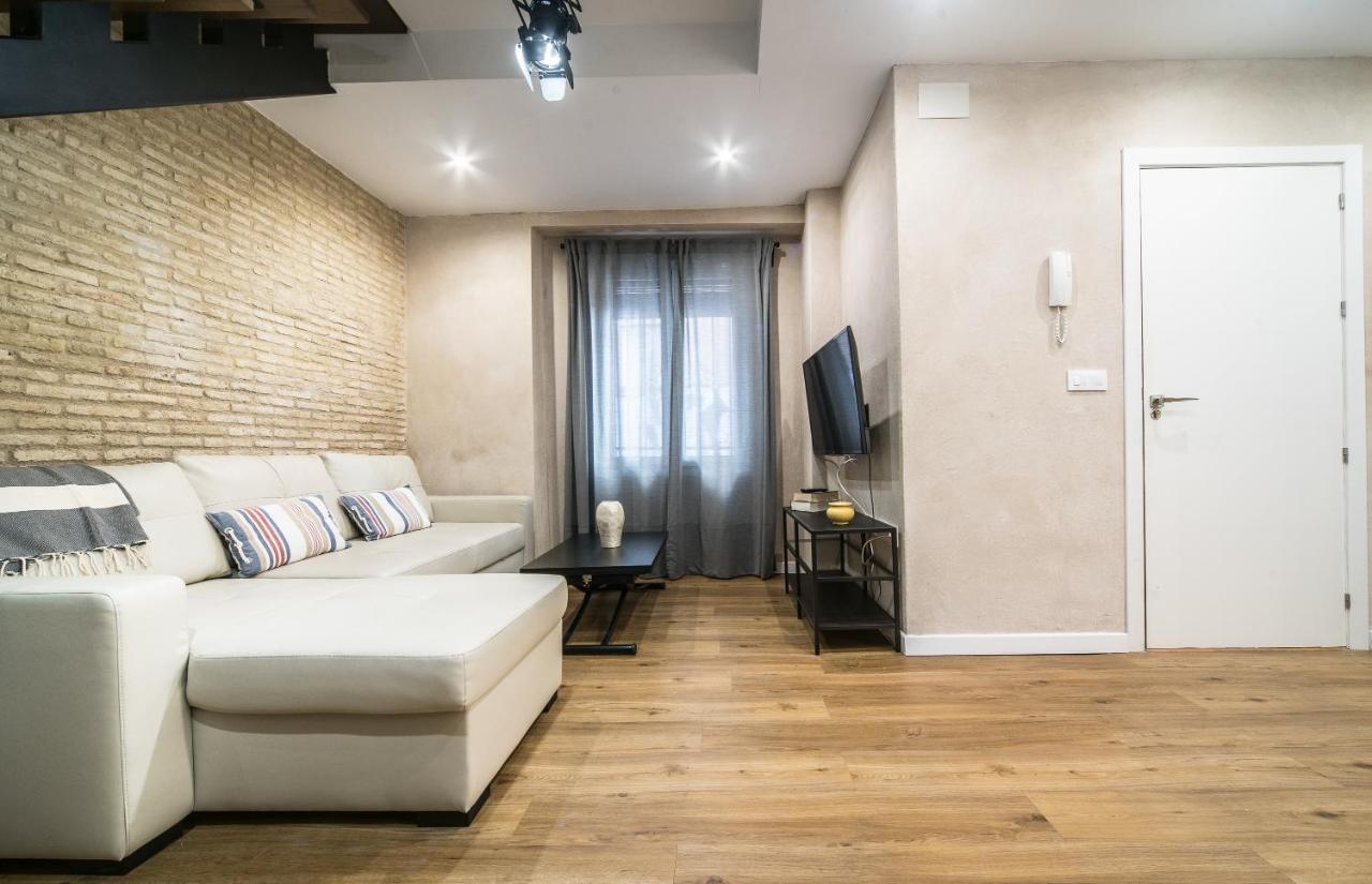 Rey De Sevilla Flats - Duplex Museo Exterior photo
